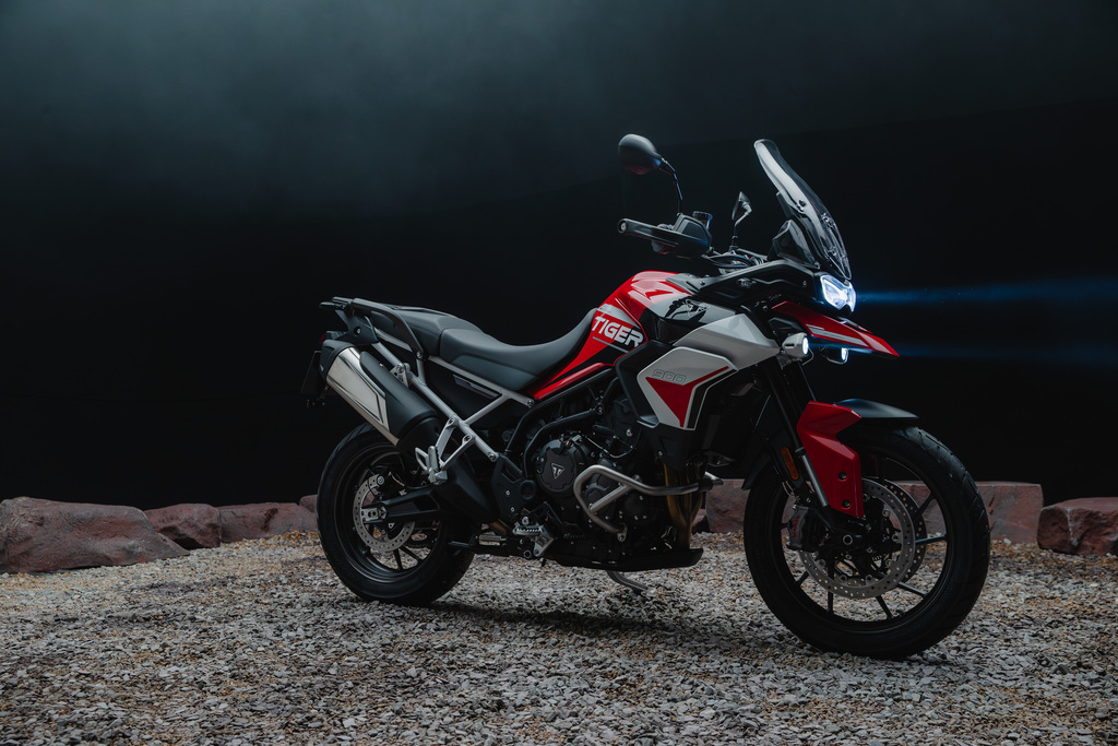 Triumph promove campanha de verão para linha Tiger