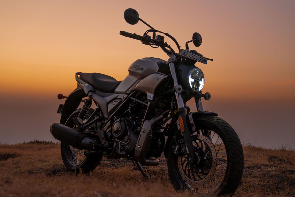 como é a moto 'irmã' da Harley 440