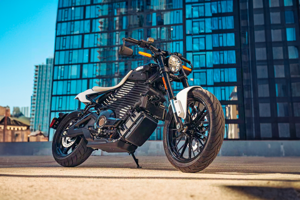 'Tipo custom'? Nova moto elétrica da Harley surpreende pelo visual